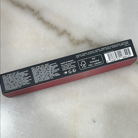 Makeup Forever Professional Mascara - Black - Picture 3 of 5